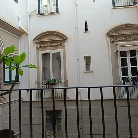 La Dimora Della Kalsa Apartman *