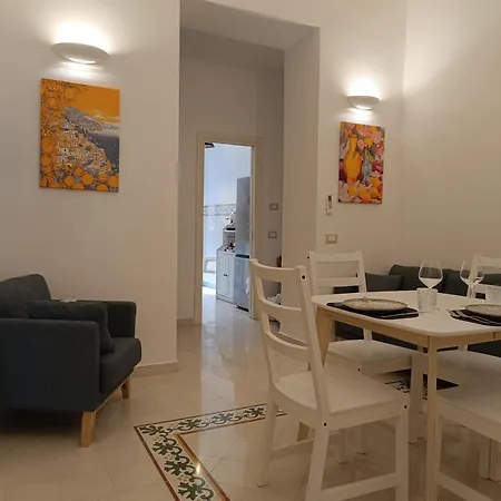 Apartment La Dimora Della Kalsa *