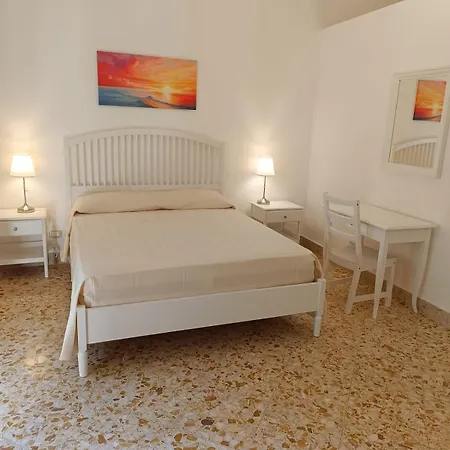 Apartment La Dimora Della Kalsa *
